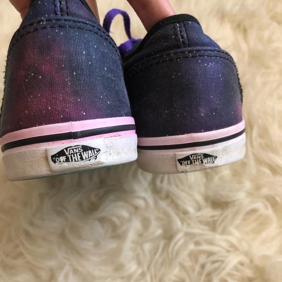 Vans celestial galaxy print lace up sneakers - Picture 4 of 8
